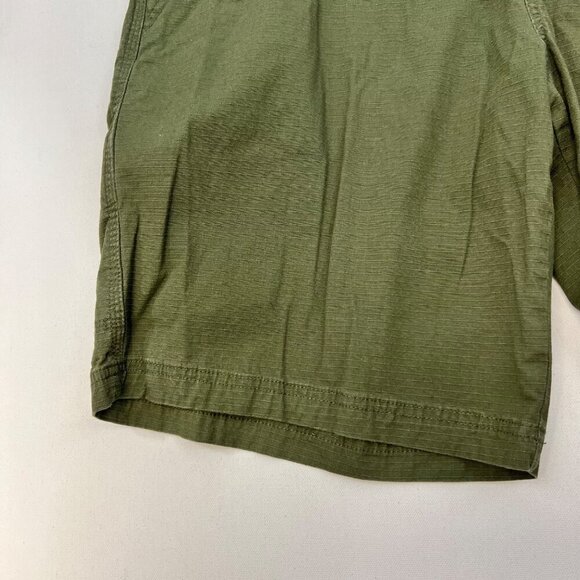 WP Waterproof Men’s Ribbed Green Flat Front Shorts Size 40 Waist - Picture 4 of 9